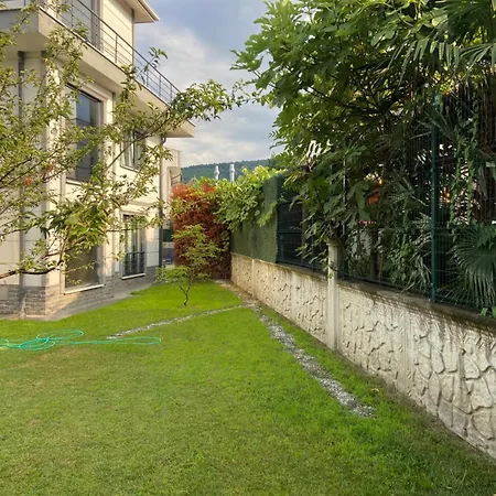 Villa Golyolu 1-2 *