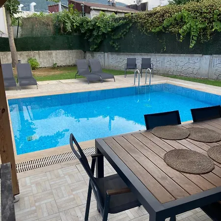 Villa Golyolu 1-2