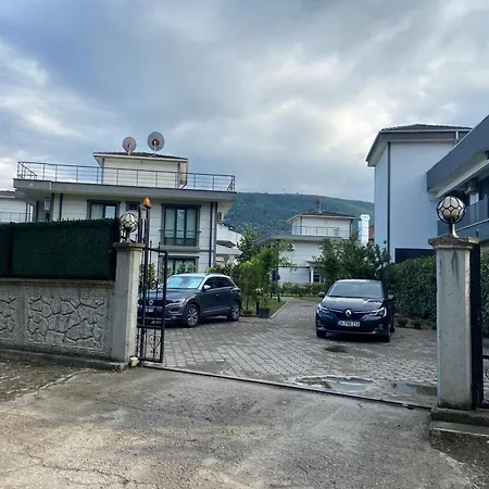 Goelyolu Yildiz Villa Sapanca